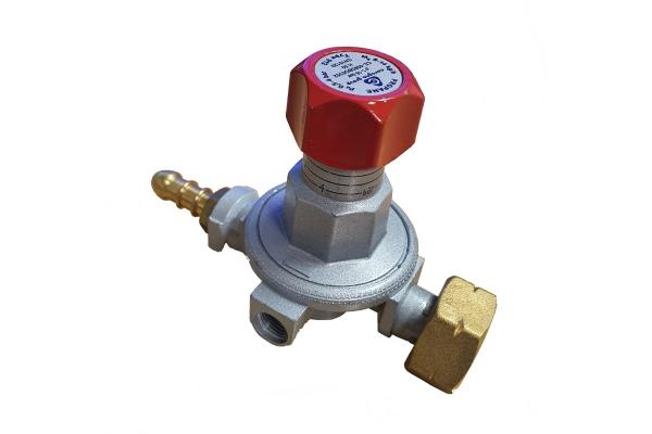 Regulator z ventilom za brener
